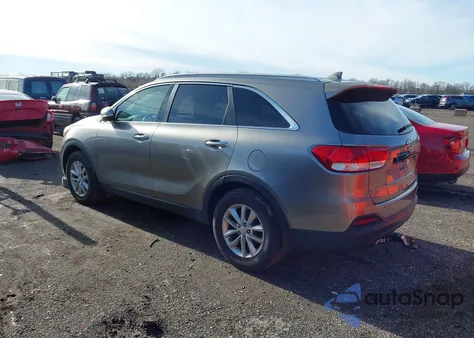 2016 Kia Sorento 2.4L Lx z USA, uszkodzony, nr VIN 5XYPG4A39GG106610